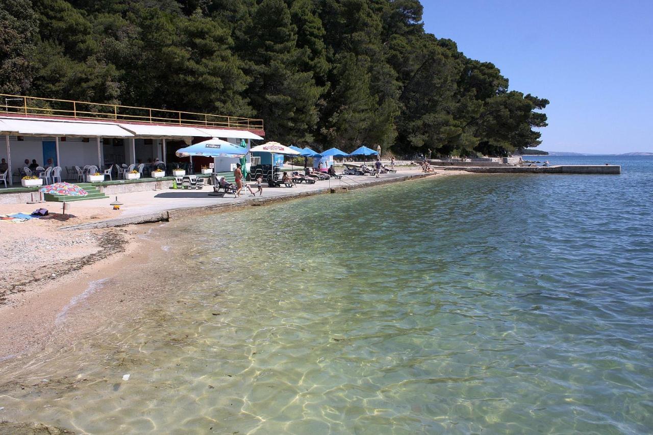 Apartments And Rooms By The Sea Palit, Rab - 5010 Εξωτερικό φωτογραφία