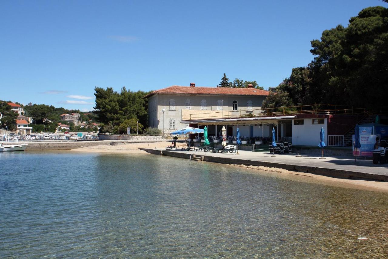 Apartments And Rooms By The Sea Palit, Rab - 5010 Εξωτερικό φωτογραφία