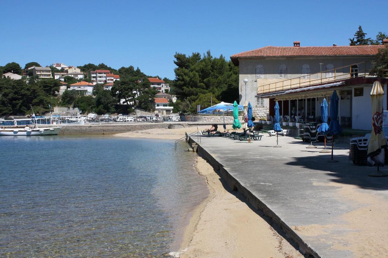 Apartments And Rooms By The Sea Palit, Rab - 5010 Εξωτερικό φωτογραφία